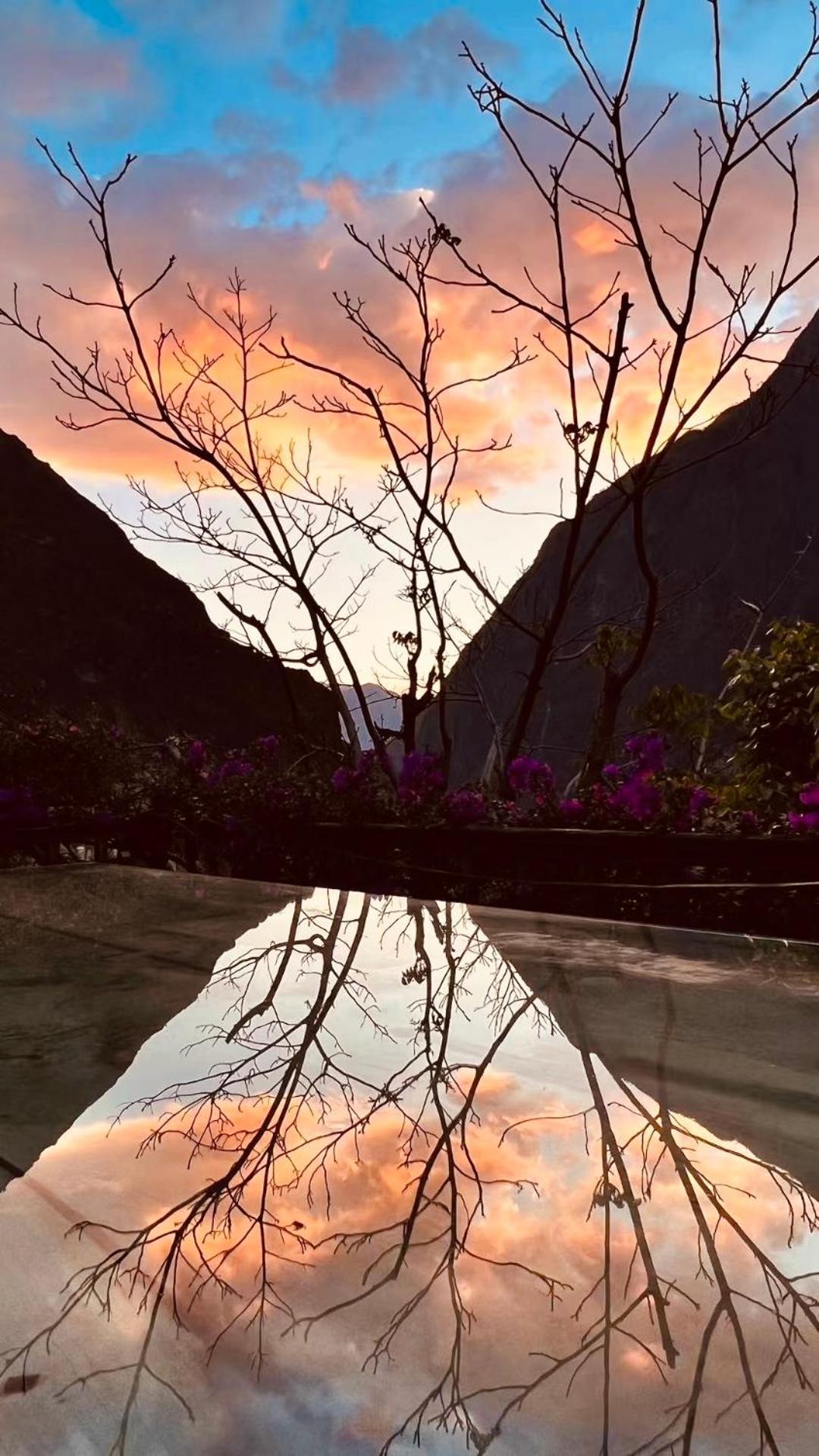 Tiger Leaping Gorge Sean'S Spring Guesthouse شانغريلا المظهر الخارجي الصورة