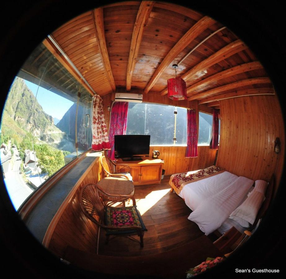 Tiger Leaping Gorge Sean'S Spring Guesthouse شانغريلا المظهر الخارجي الصورة